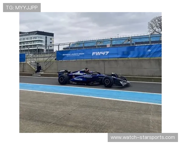 F1新赛季揭幕战激烈角逐车队格局生变引发全球车迷热议与冠军悬念