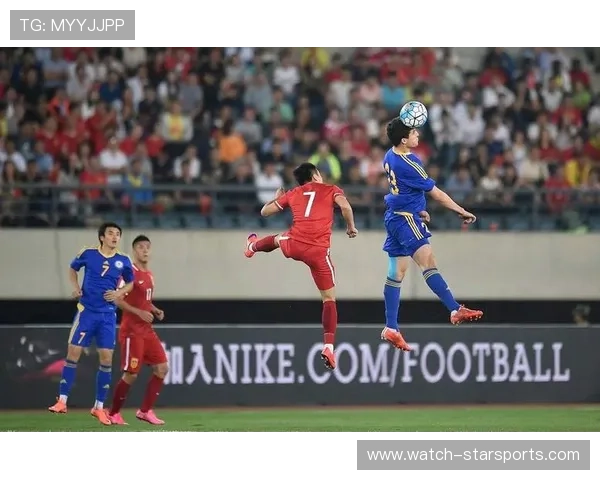 国际足坛焦点对决引发热议豪门强强碰撞赛季走势再添悬念